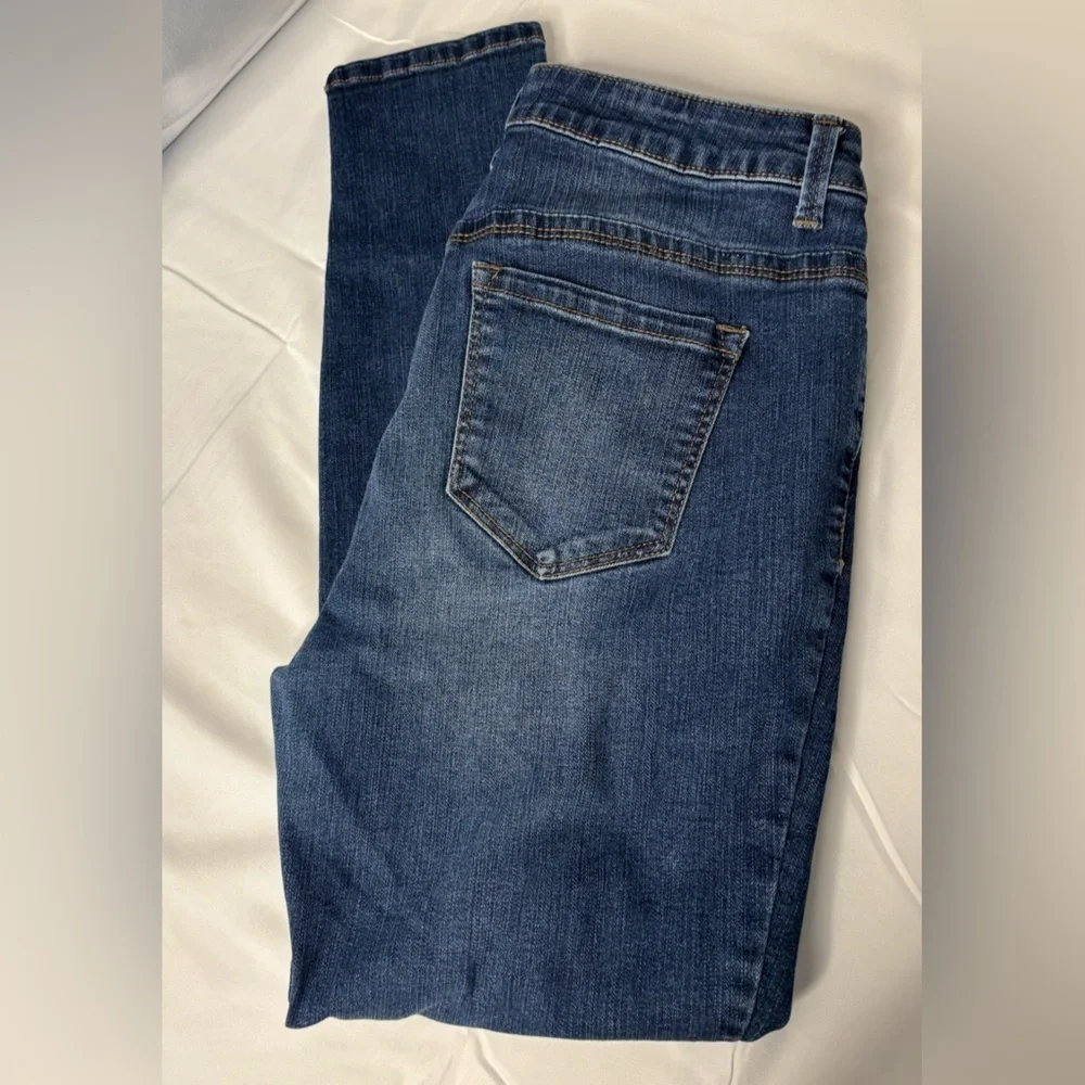 D Jeans Dark Blue Skinny Distressed Jeans – Size 8P